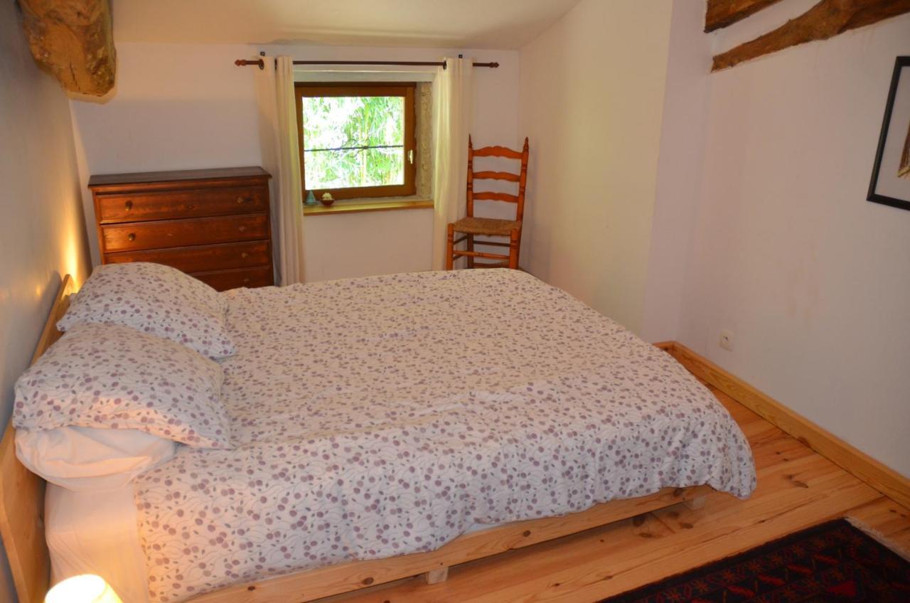 Villa Katy'S Barn Saint-Aulaye-Puymangou Esterno foto