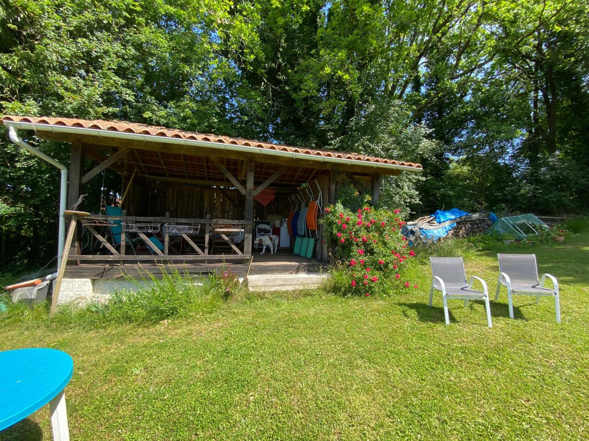 Villa Katy'S Barn Saint-Aulaye-Puymangou Esterno foto